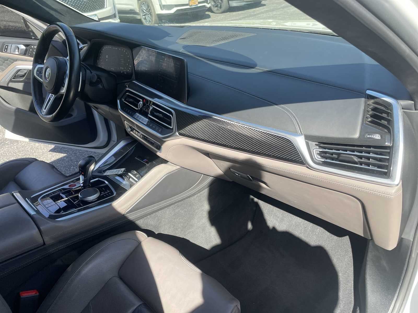 2022 BMW X6 M Base