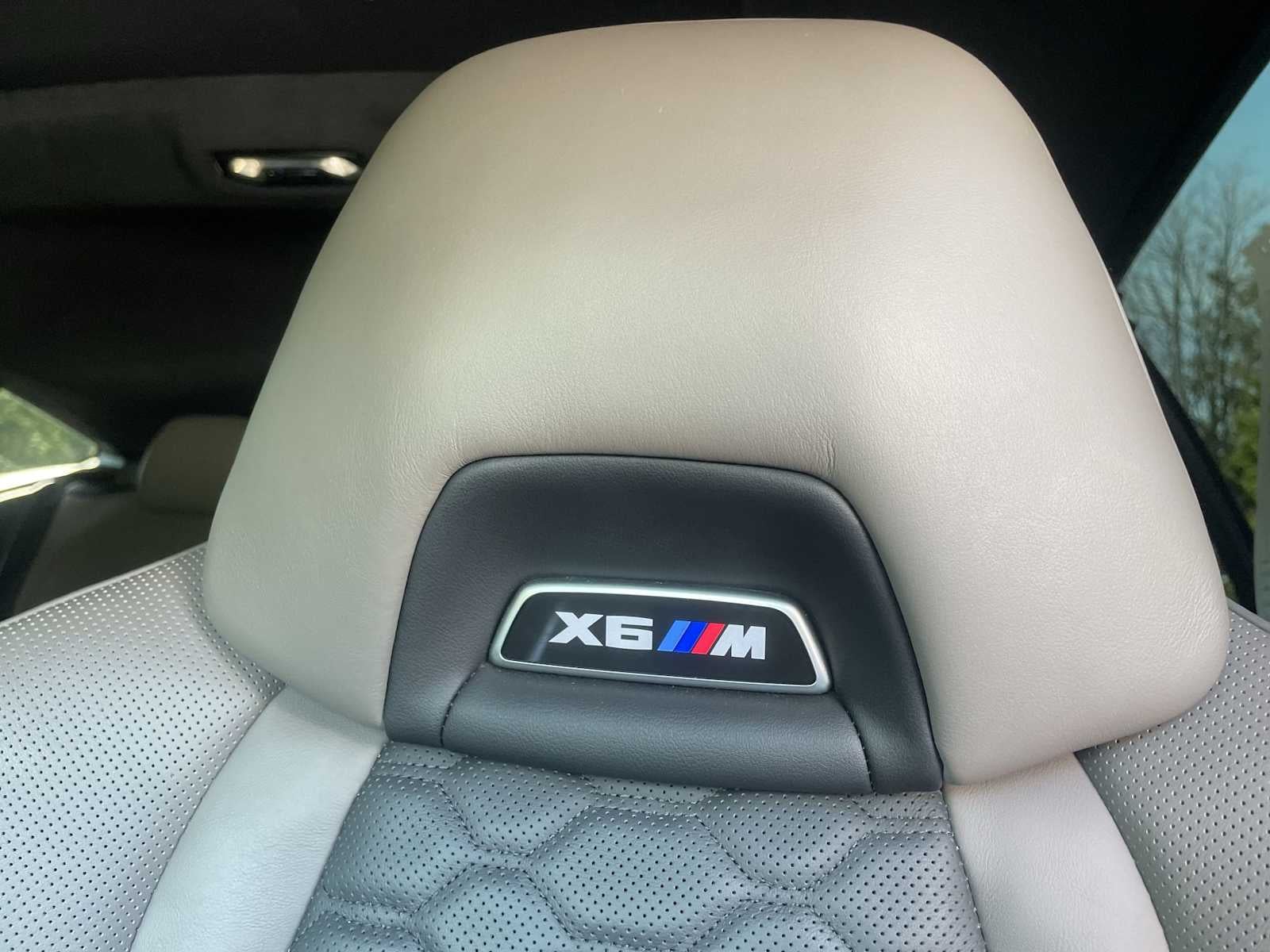 2022 BMW X6 M Base