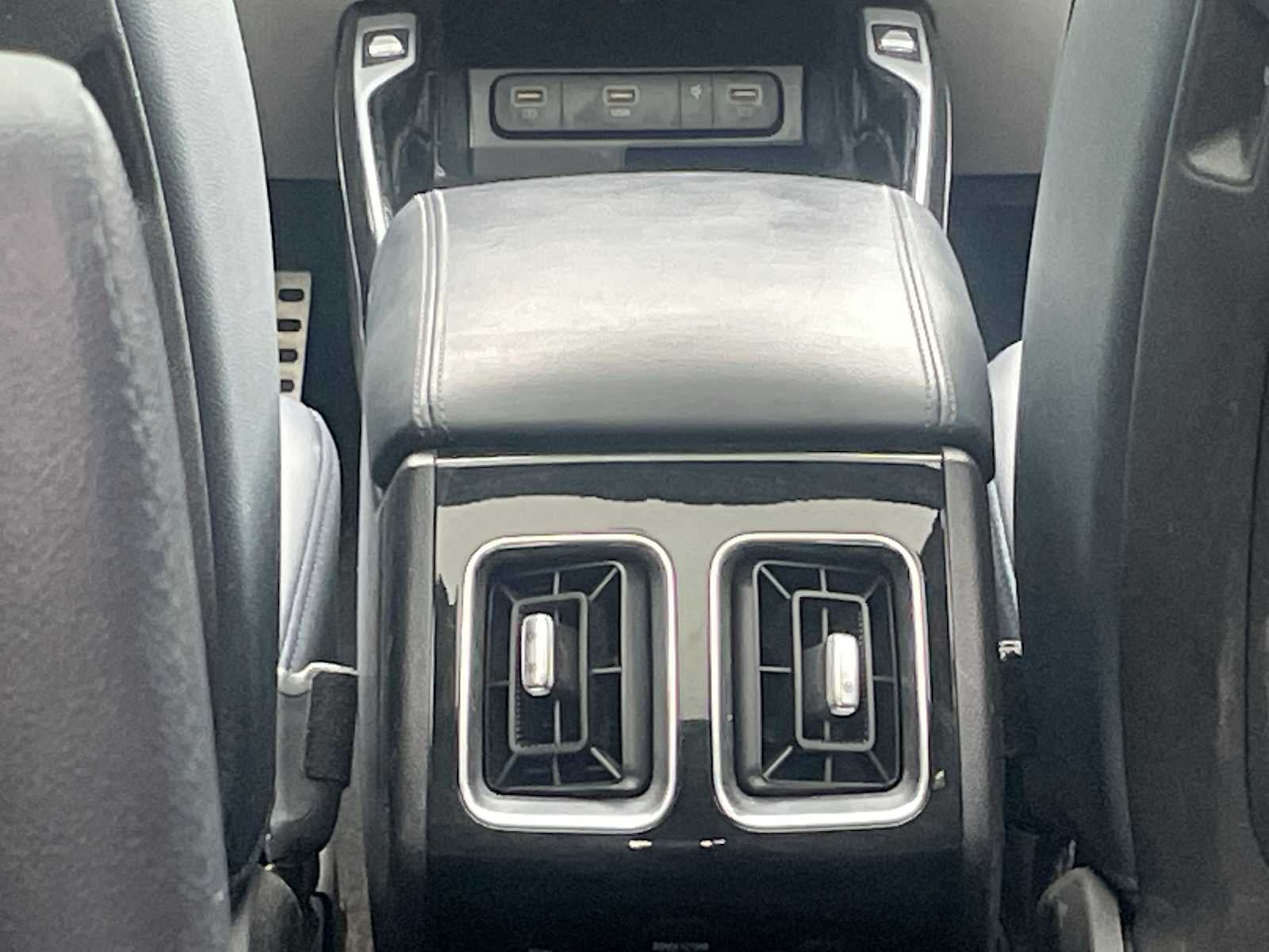 2023 Kia Sorento Plug-In Hybrid SX Prestige