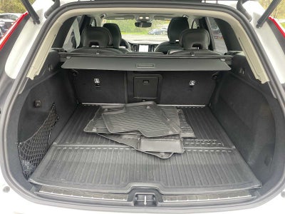 2025 Volvo XC60 Plug-In Hybrid Ultra, T8 AWD Electric/Gasoline, Dark